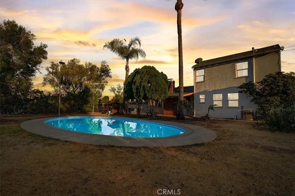 Property image for 10847 Balboa Blvd, Granada Hills, CA 91344