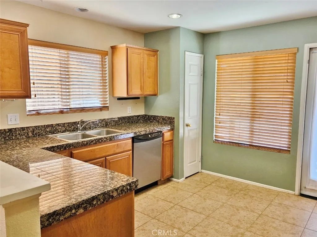 Additional image 9 of 5170 Split Rock Avenue, 29 Palms, CA 92277