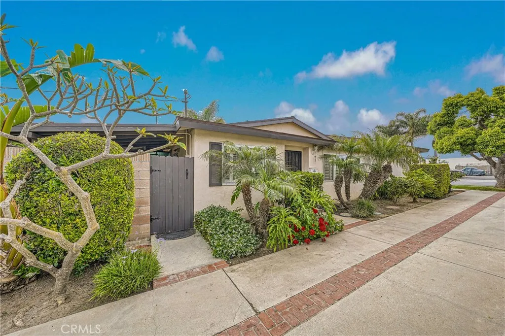 Additional image 2 of 7941 Ronald Drive Unit A, Huntington Beach, CA 92647