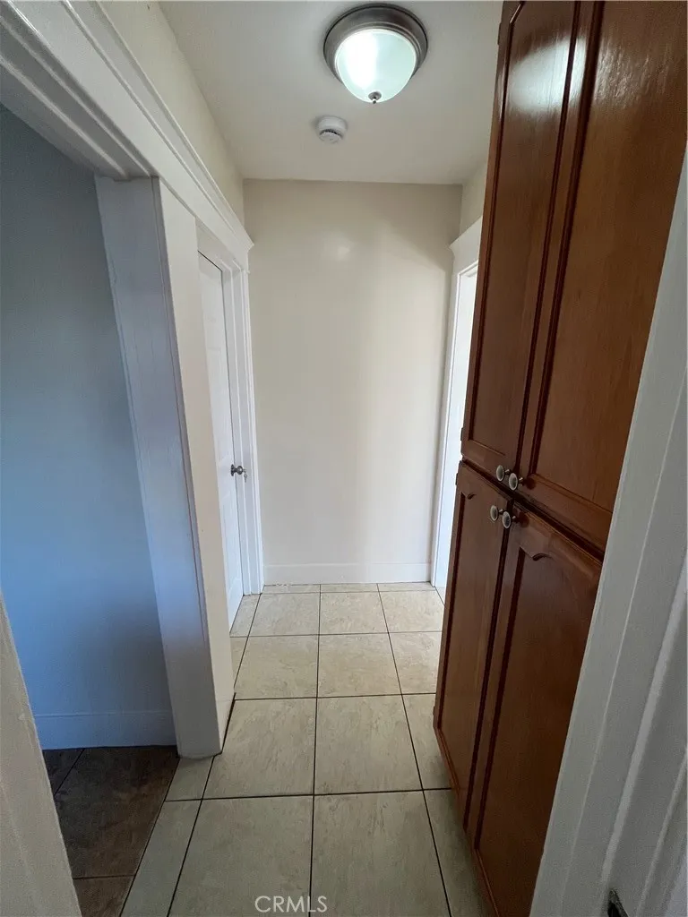 Additional image 63 of 1355 W 49th St, Los Angeles, CA 90037