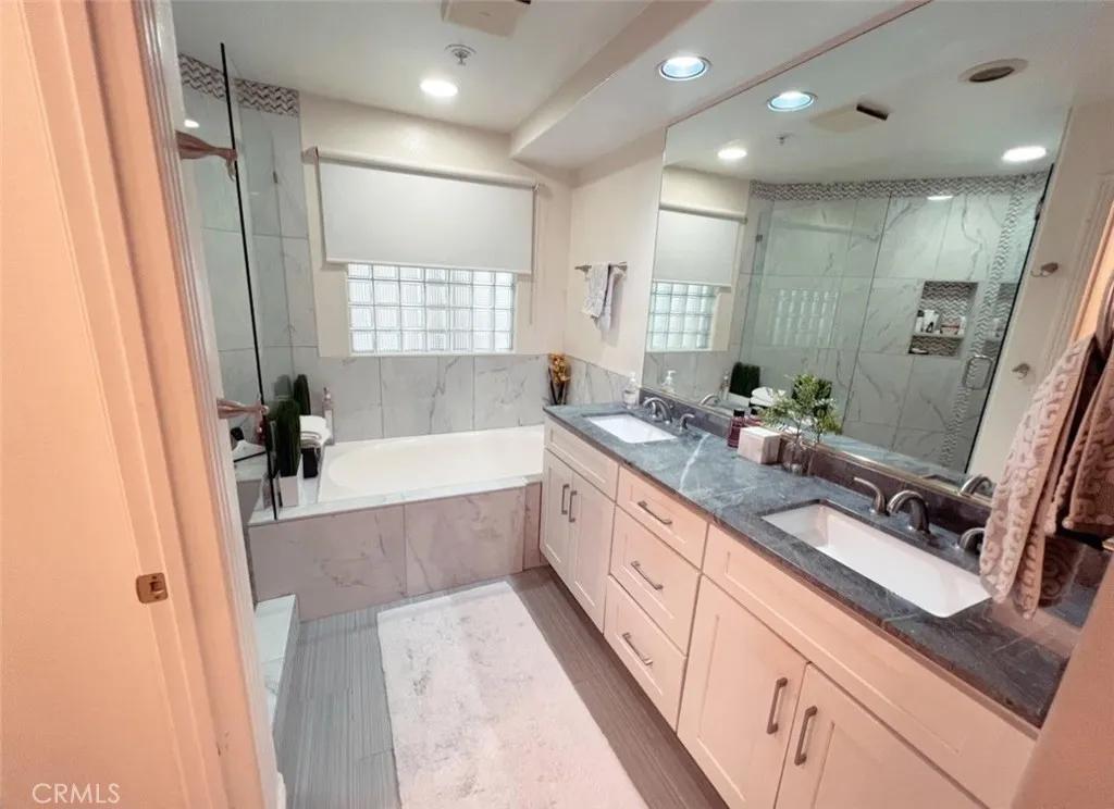 Additional image 12 of 2233 Martin Unit 207, Irvine, CA 92612