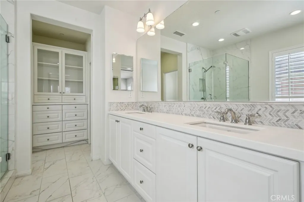 Additional image 30 of 122 Barnes Rd, Tustin, CA 92782