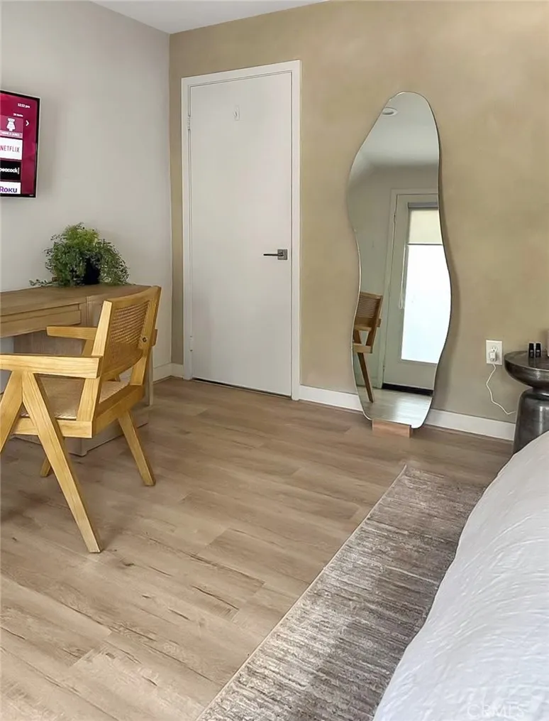 Additional image 80 of 2581 Arvia #3, Los Angeles, CA 90065