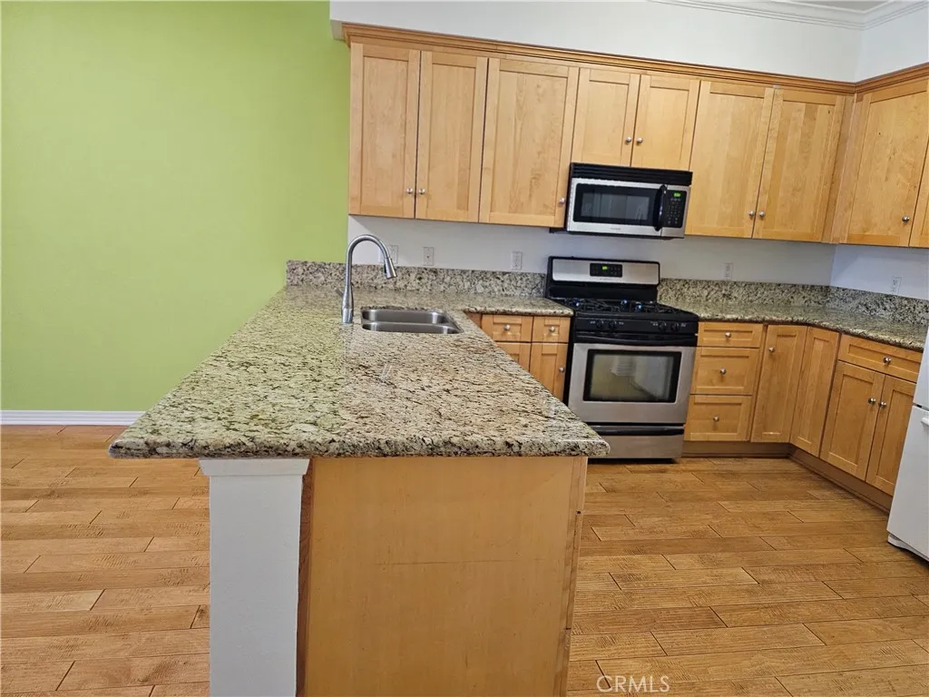 Additional image 31 of 214 S Alexandria Ave Unit 203, Los Angeles, CA 90004