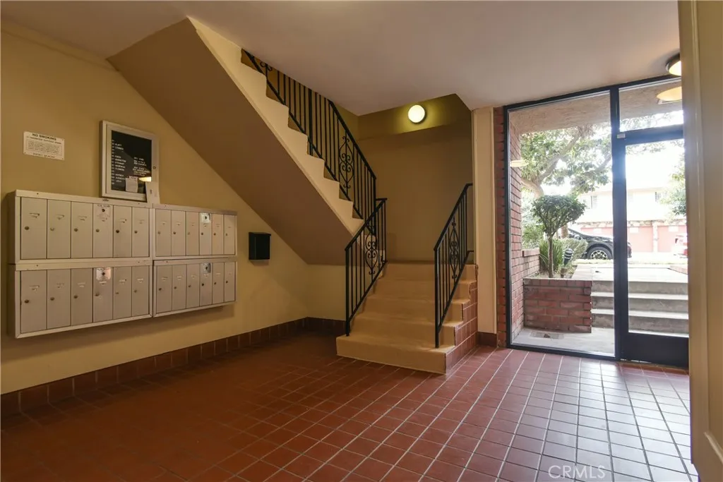 Additional image 29 of 811 6th Street Unit 105, Santa Monica, CA 90403