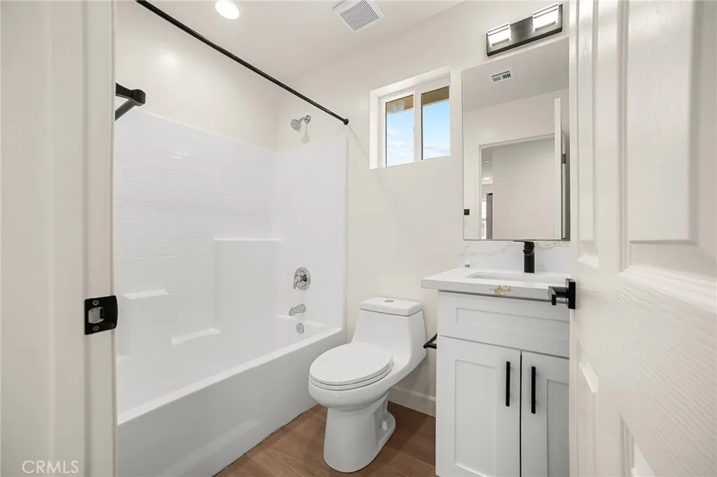 Additional image 33 of 302 W Congress Street, Colton, CA 92324