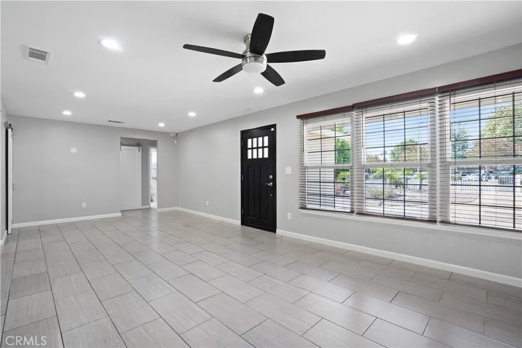 Additional image 13 of 20247 Kinzie Street, Chatsworth, CA 91311