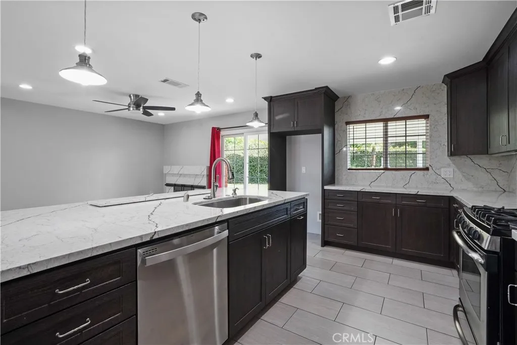 Additional image 36 of 20247 Kinzie Street, Chatsworth, CA 91311