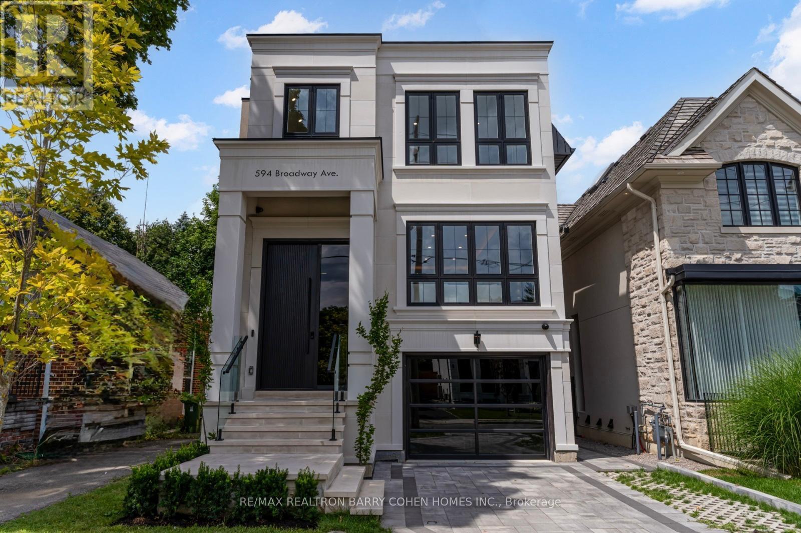 594 BROADWAY AVENUE|Toronto (Leaside), Ontario M4G2S5