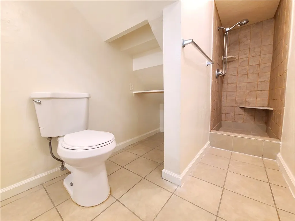 Additional image 21 of 3891 Locust Street, Riverside, CA 92501