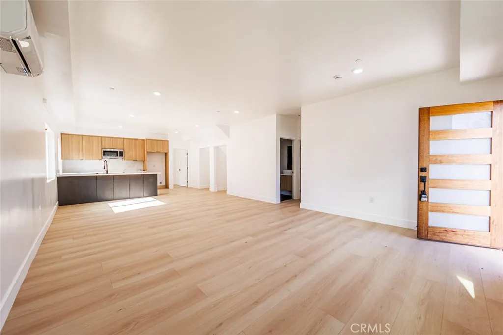 Additional image 10 of 1557 S Ogden Drive Unit 1/4, Los Angeles, CA 90019