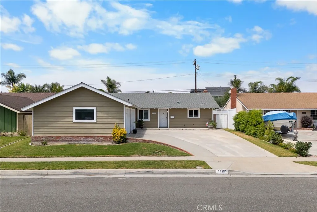 Additional image 2 of 17551 Misty Ln, Huntington Beach, CA 92649