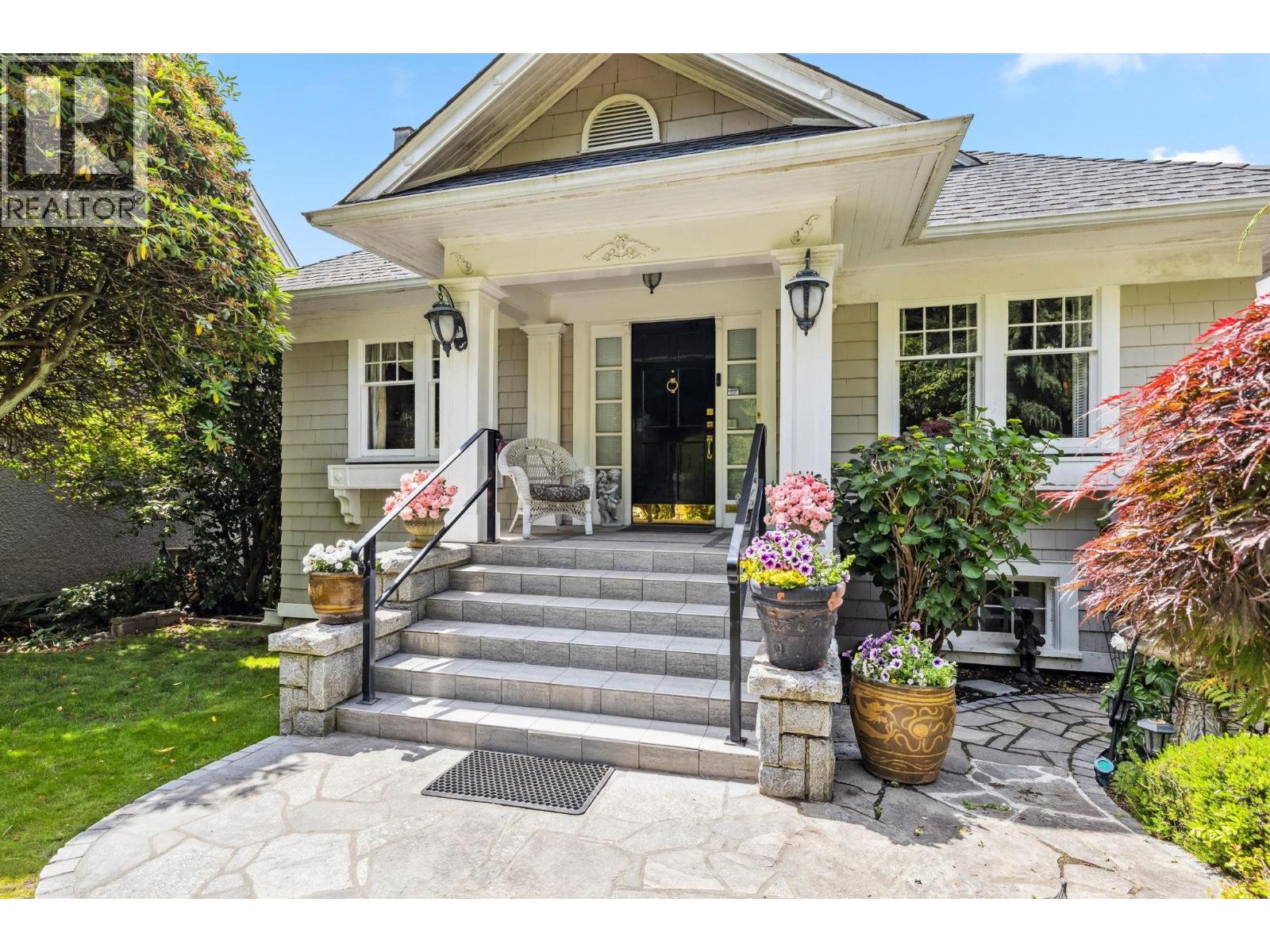 4349 CYPRESS STREET|Vancouver, British Columbia V6J3P9