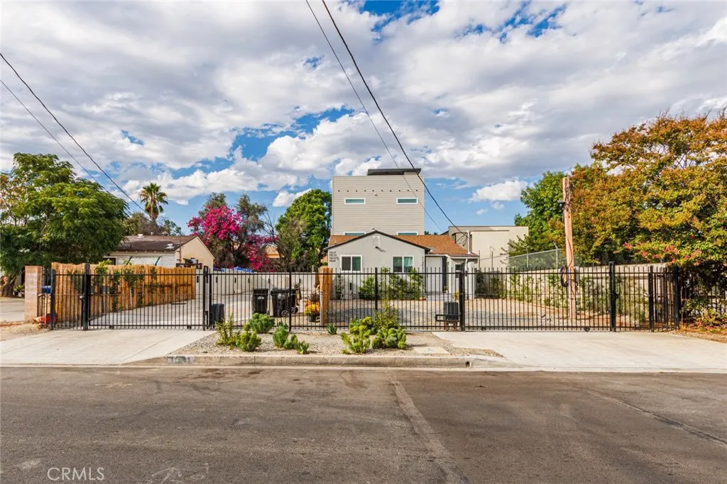 Additional image 52 of 11839 Runnymede St, North Hollywood, CA 91605