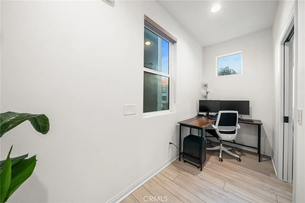 Additional image 51 of 329 N Standard Ave, Santa Ana, CA 92701