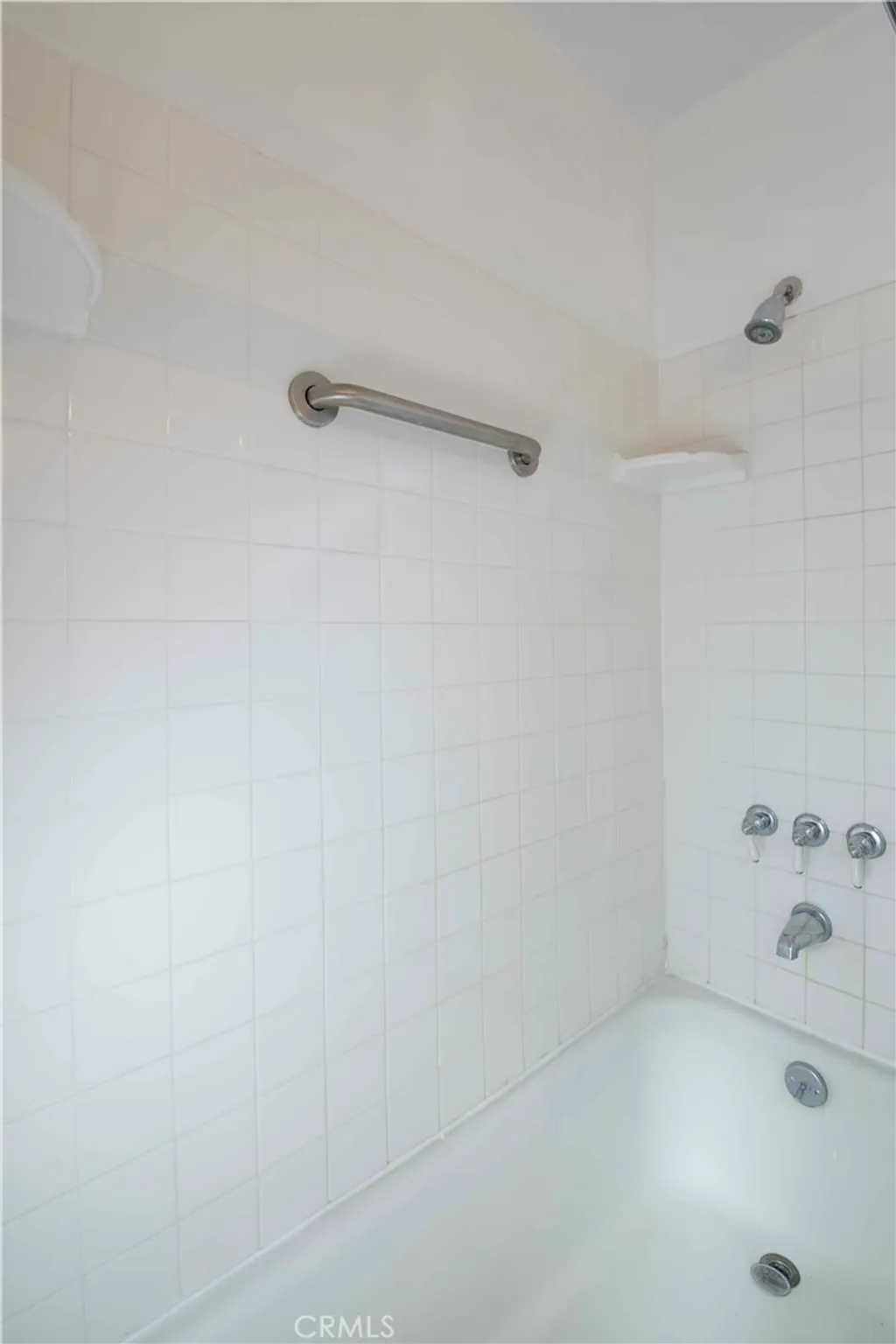 Additional image 25 of 6417 White Oak Ave, Reseda, CA 91335