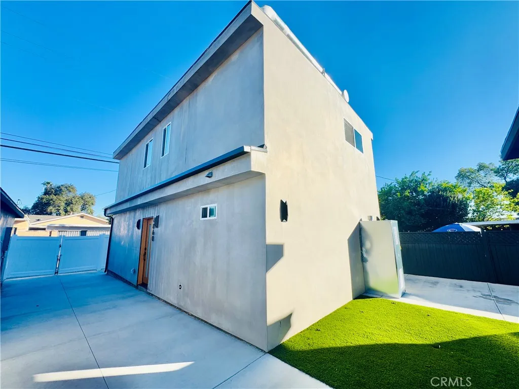 Additional image 4 of 6860 Aura Avenue, Reseda, CA 91335