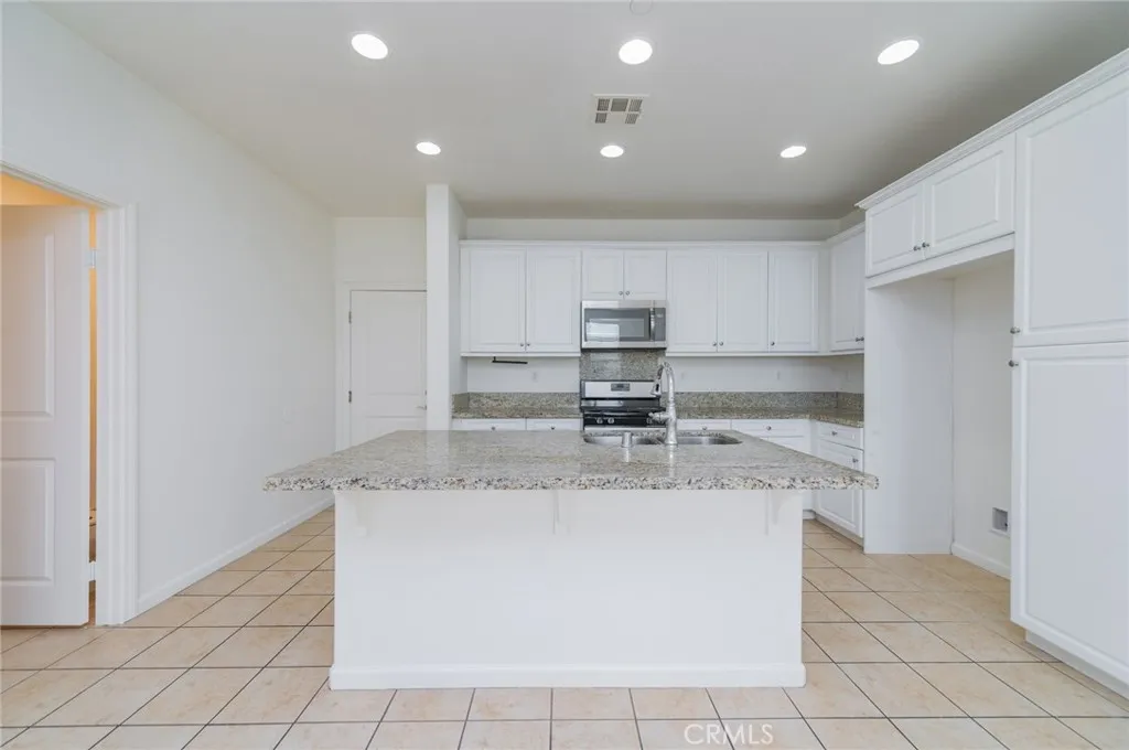 Additional image 8 of 3076 E Via Rosso, Ontario, CA 91764