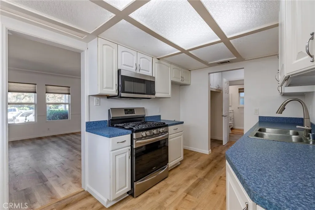 Additional image 6 of 10326 Vassar Avenue, Chatsworth, CA 91311