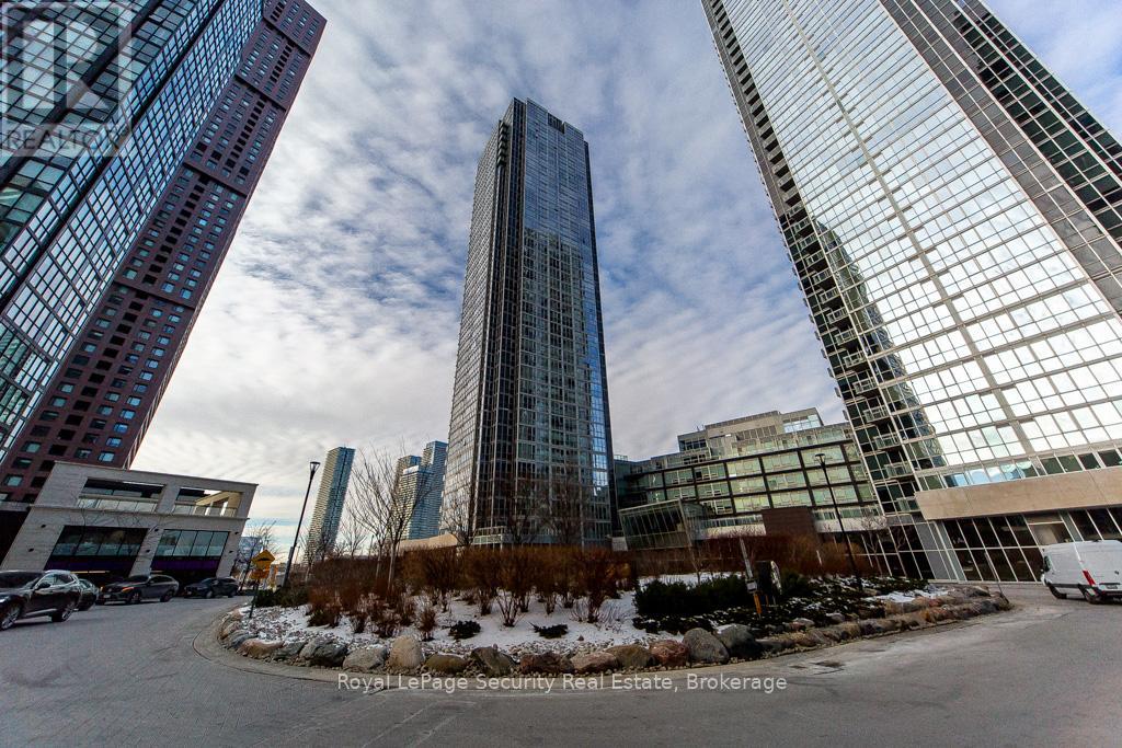 Property image for 314 - 2916 HIGHWAY 7 ROAD|Vaughan (Concord), Ontario L4K0K6