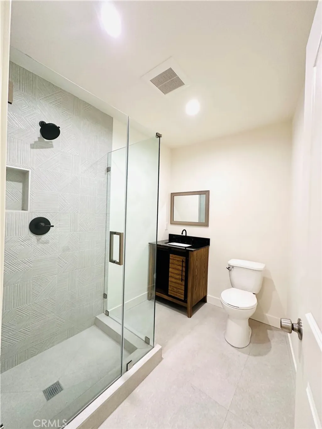 Additional image 17 of 11104 Oxnard St, North Hollywood, CA 91606