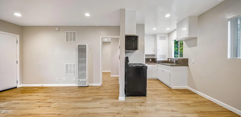 Additional image 9 of 720 E Mountain Street Unit 11, Pasadena, CA 91104