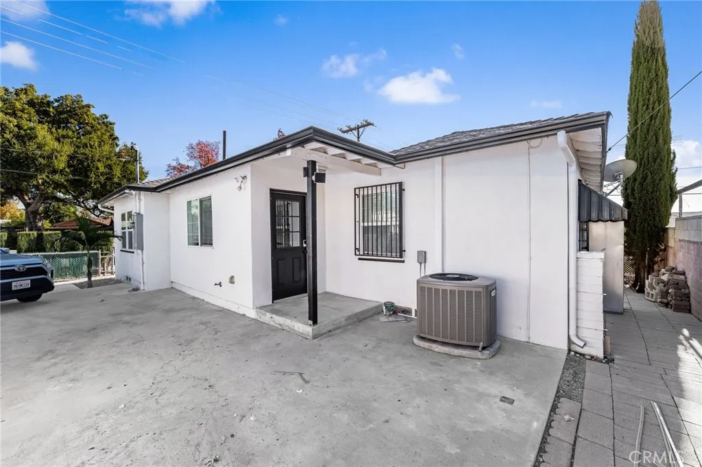 Additional image 34 of 587 E Arrow Hwy, Upland, CA 91786