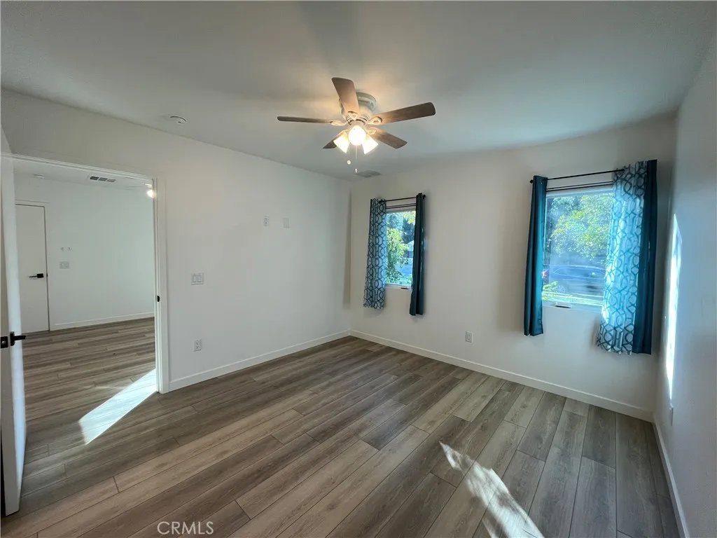 Additional image 18 of 5108 Serrania, Woodland Hills, CA 91364