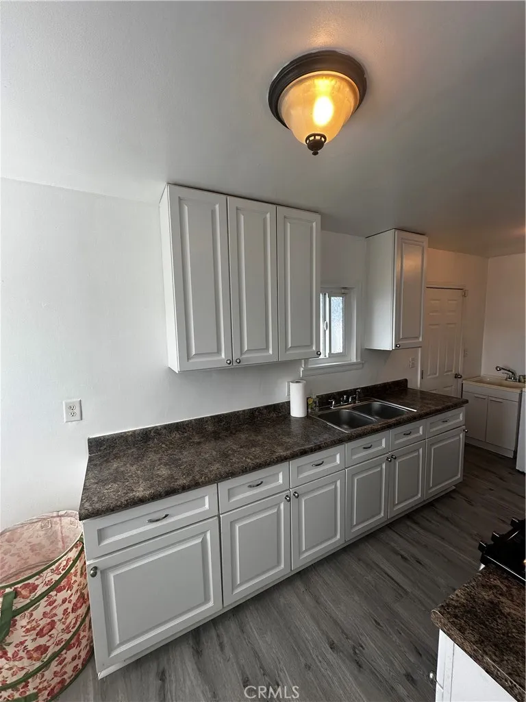 Additional image 33 of 1047 E Spicer St, Carson, CA 90745