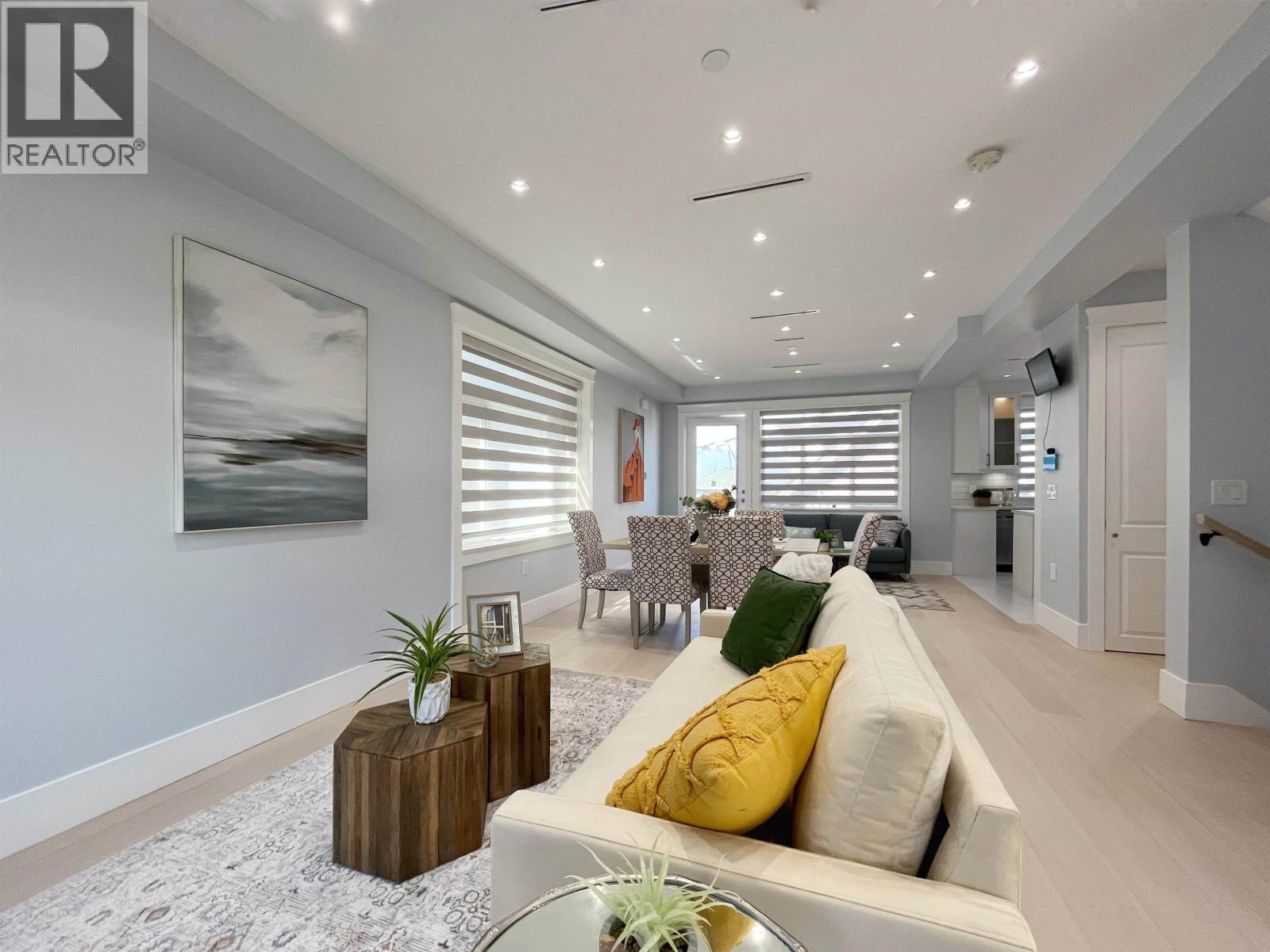 3275 E 20TH AVENUE|Vancouver, British Columbia V5M2V6