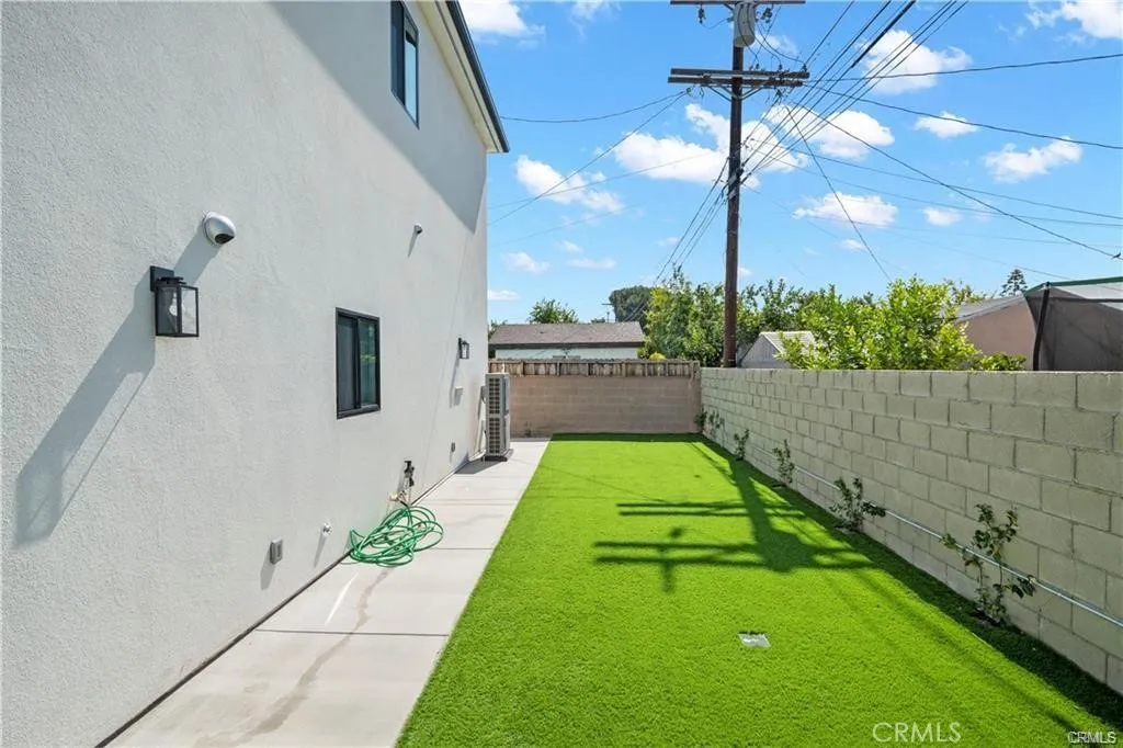 Additional image 36 of 11428 Erwin St, North Hollywood, CA 91606