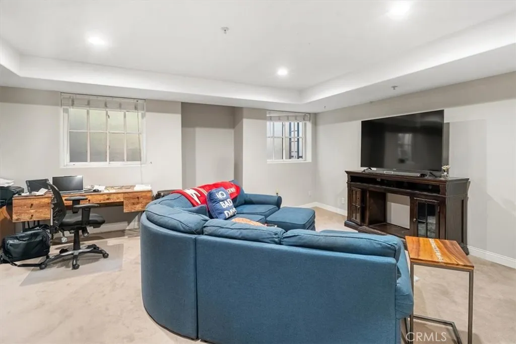 Additional image 18 of 723 S Broadway, Redondo Beach, CA 90277