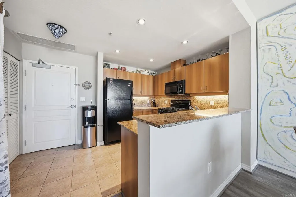 Additional image 13 of 300 W Beech Street Unit 1706, San Diego, CA 92101