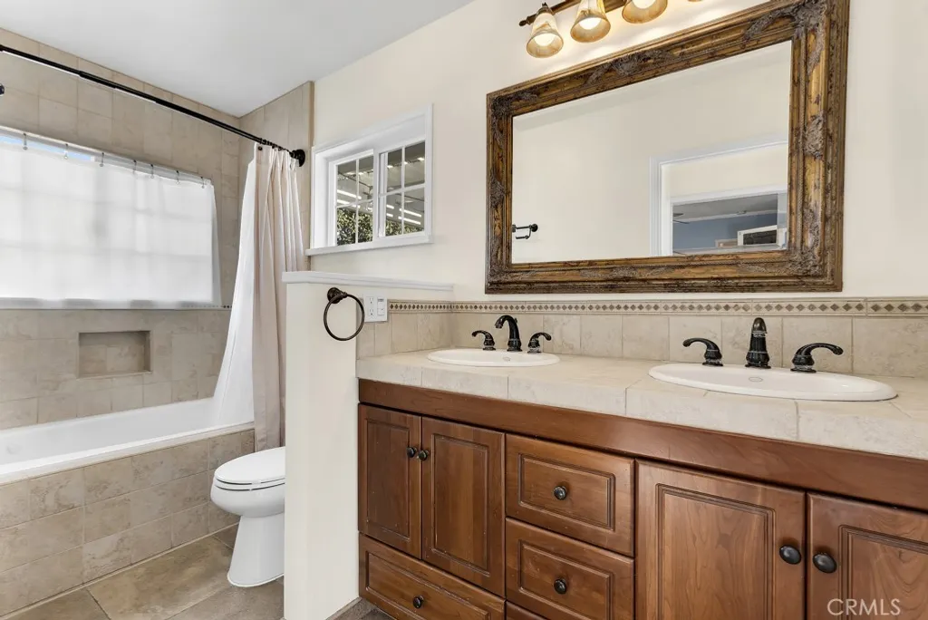 Additional image 24 of 626 Roselli St, Burbank, CA 91501