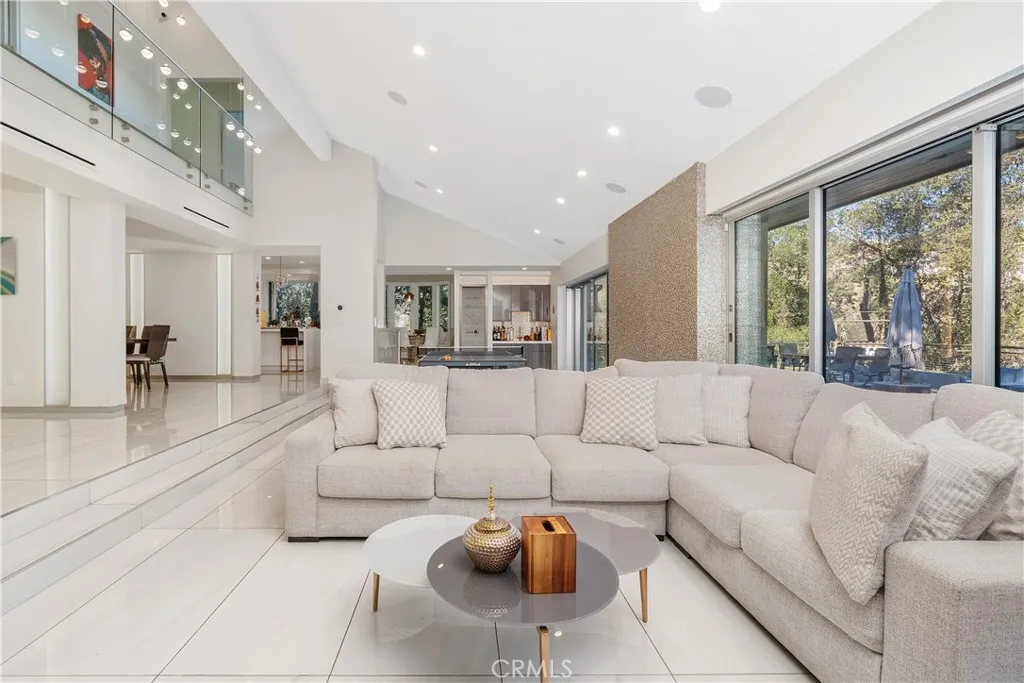 Additional image 8 of 22 Round Up Rd, Bell Canyon, CA 91307