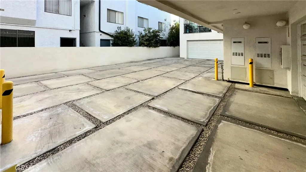 Additional image 12 of 14019 Vanowen Street Unit 104, Van Nuys, CA 91405