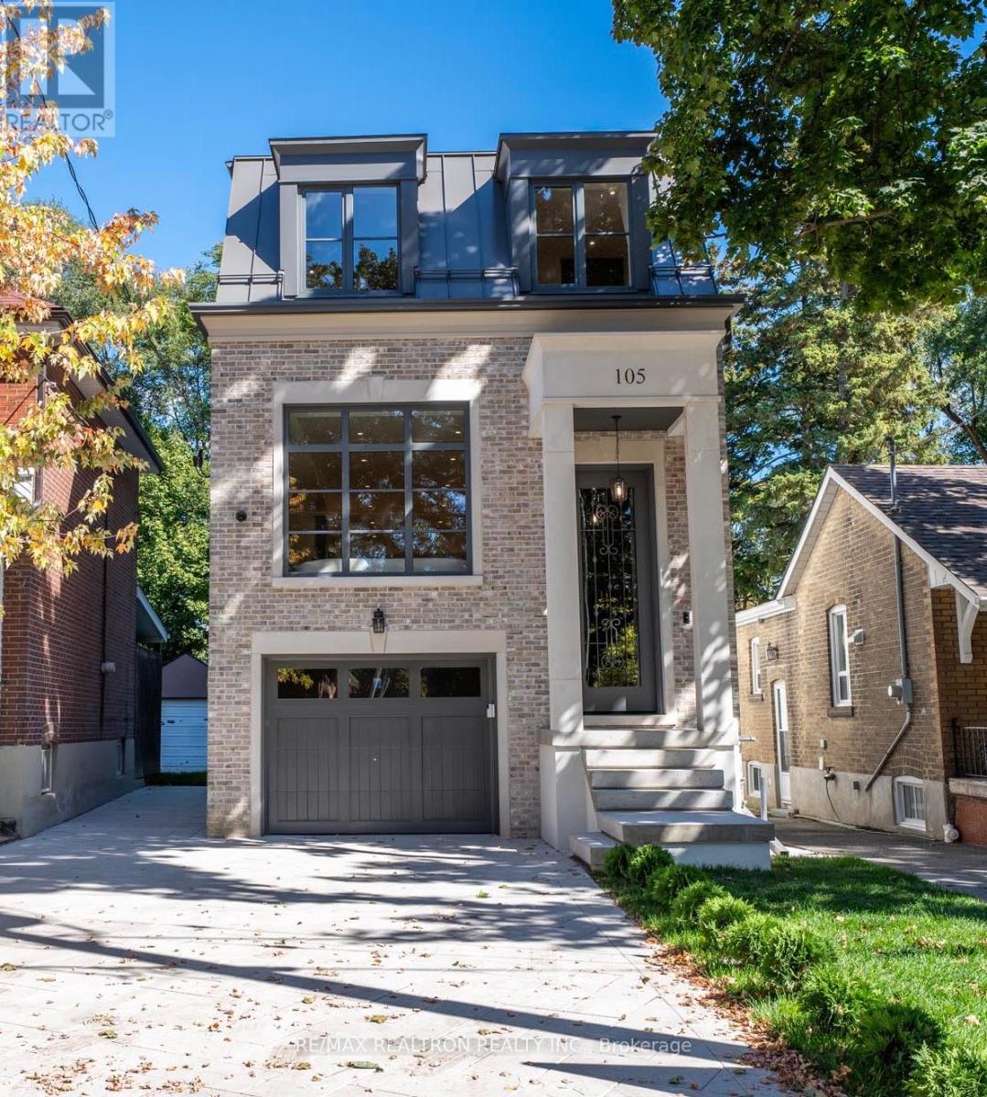 105 RUMSEY ROAD|Toronto (Leaside), Ontario M4G1P1