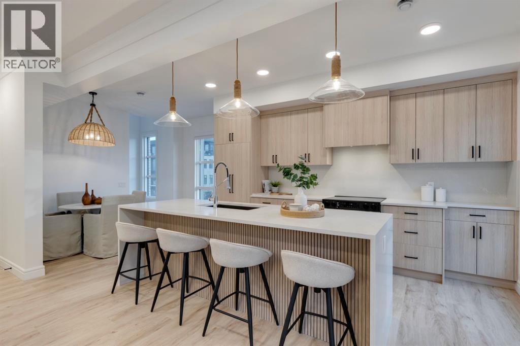 702, 4270 Norford Avenue NW|Calgary, Alberta T3B6A8