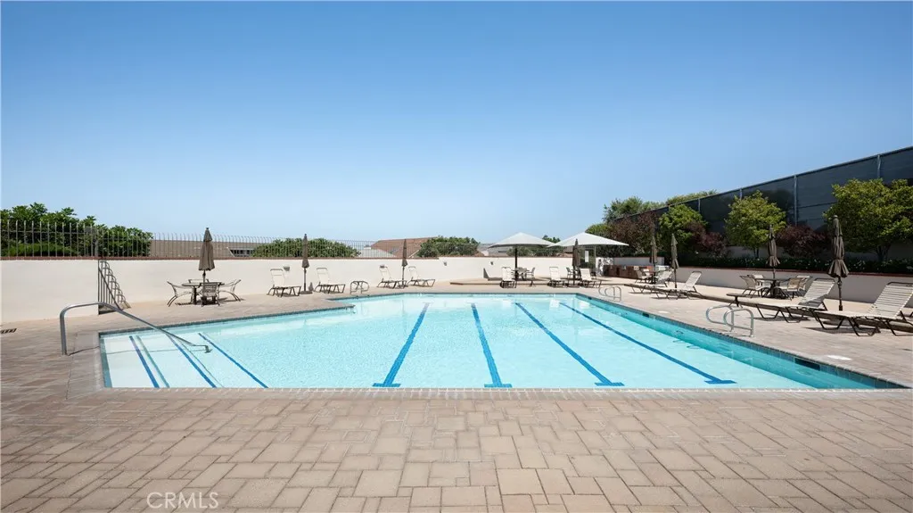 Additional image 95 of 2001 Yacht Resolute, Newport Beach, CA 92660