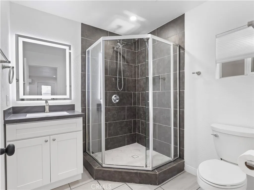 Additional image 18 of 8828 Chimineas Avenue, Northridge, CA 91325