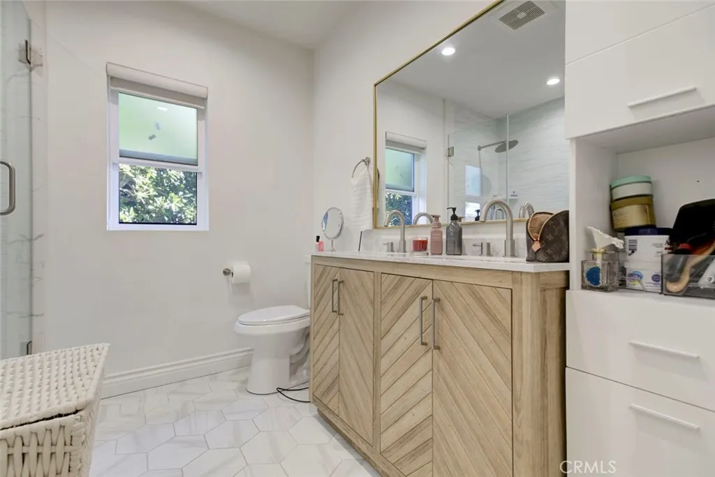 Additional image 38 of 5208 Goodland, Valley Village, CA 91607