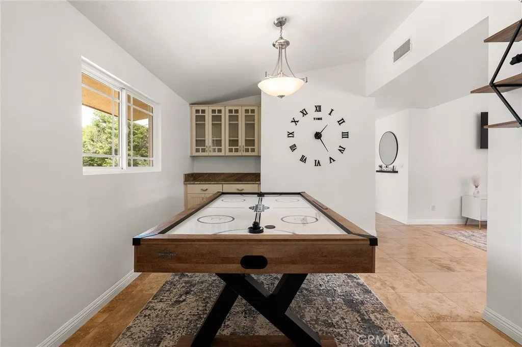 Additional image 34 of 20300 Oxnard, Woodland Hills, CA 91367