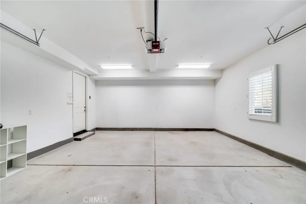 Additional image 62 of 64 Meander, Irvine, CA 92620