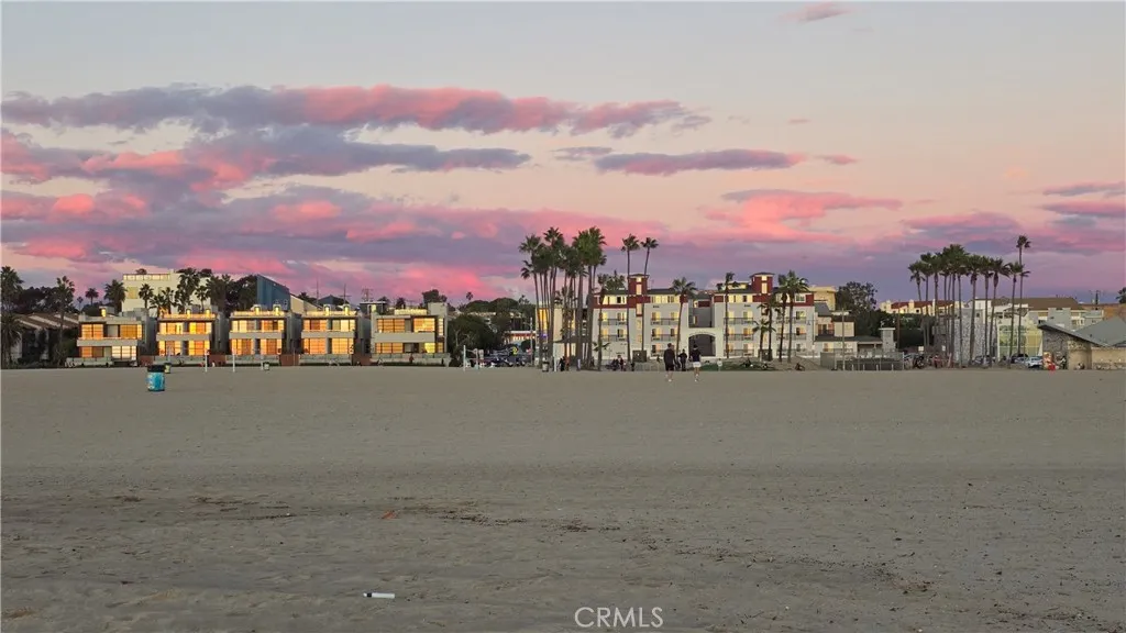 Additional image 43 of 44 Navy Street Unit 6, Venice, CA 90291