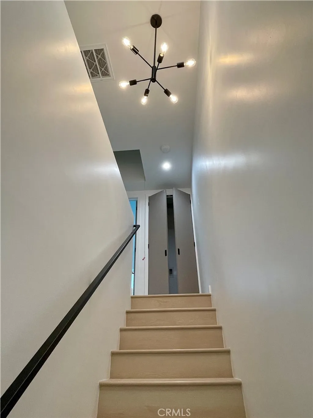 Additional image 6 of 611 W 41st Place Unit 1/2, Los Angeles, CA 90037