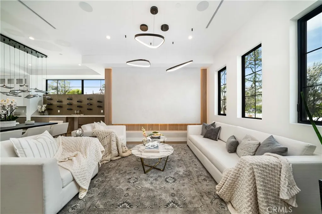 Additional image 38 of 4919 Mammoth Avenue, Sherman Oaks, CA 91423