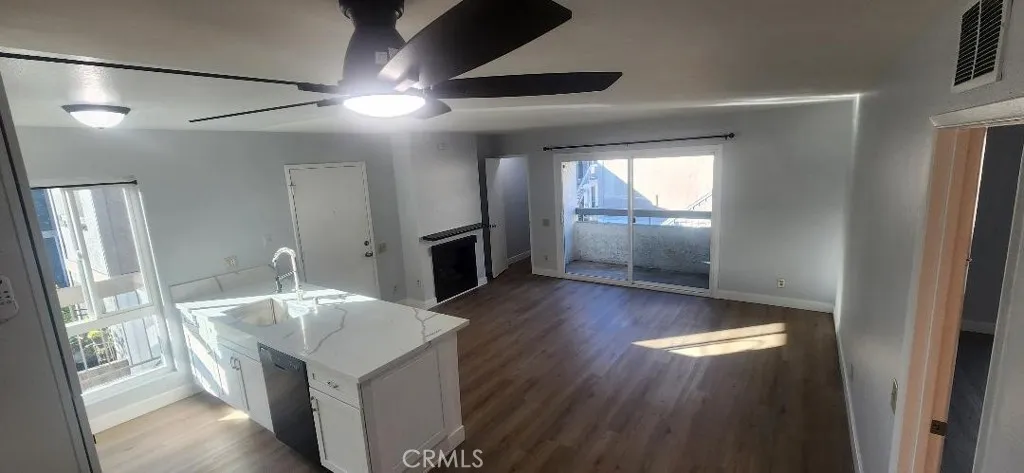 Additional image 2 of 2811 S Fairview St Unit B, Santa Ana, CA 92704