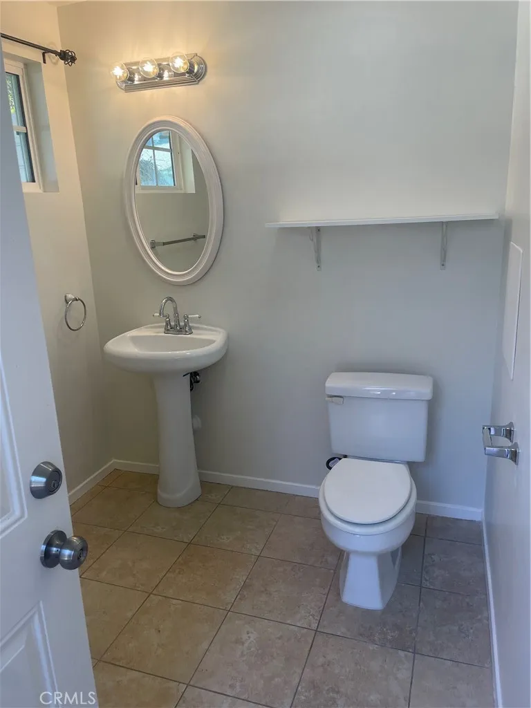 Additional image 116 of 21327 De La Osa Street, Woodland Hills, CA 91364