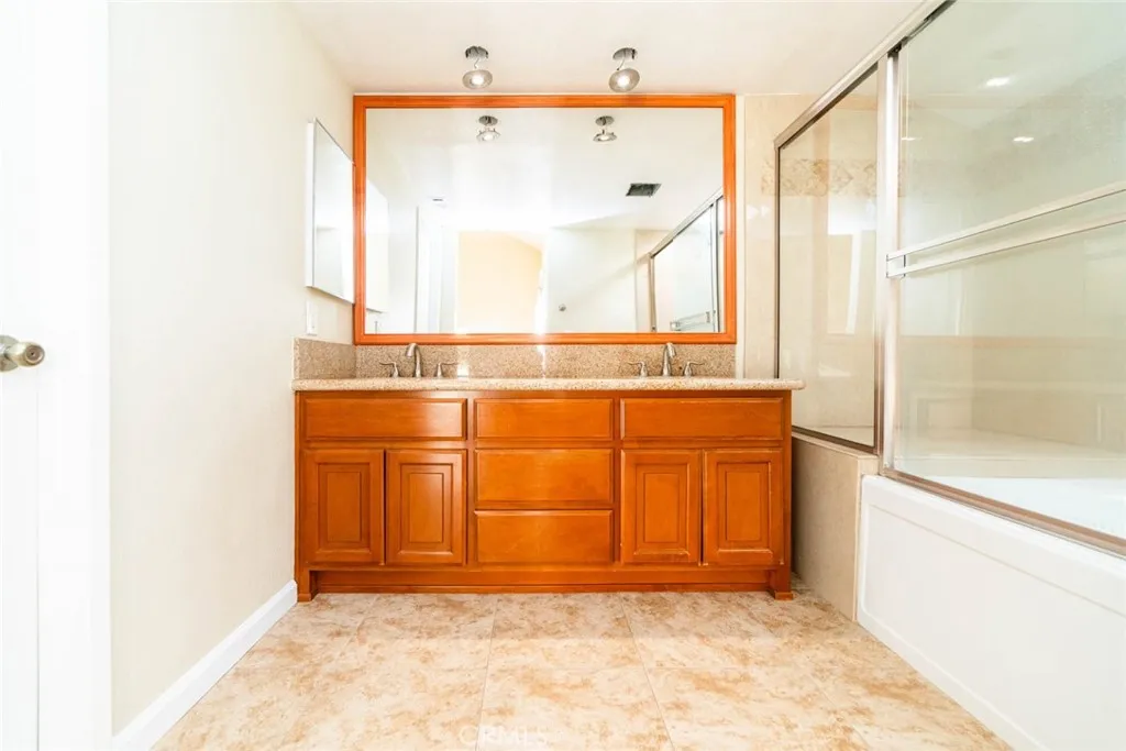 Additional image 14 of 923 Lombard Court, Costa Mesa, CA 92626