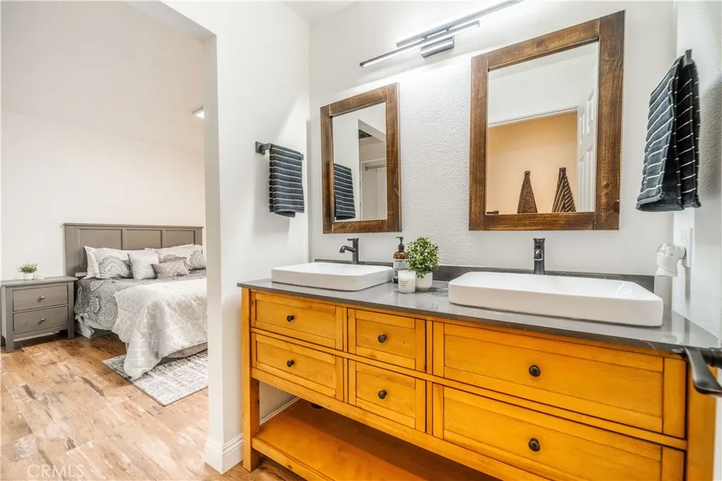 Additional image 44 of 46 Echo Run, Irvine, CA 92614